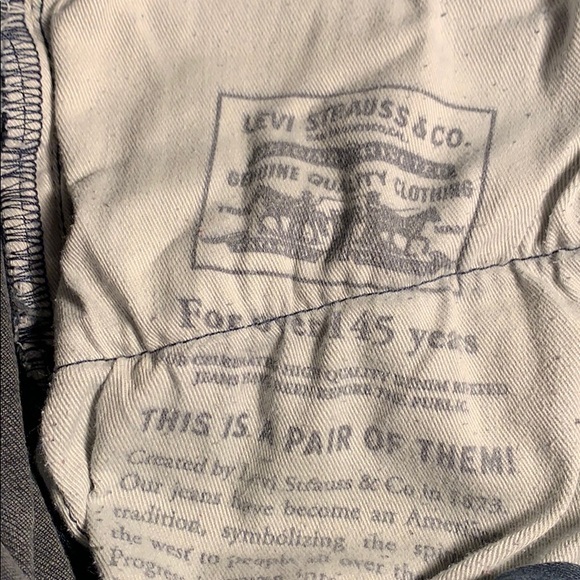 Levi’s men’s premium dark gray wash denim … - Picture 5 of 9